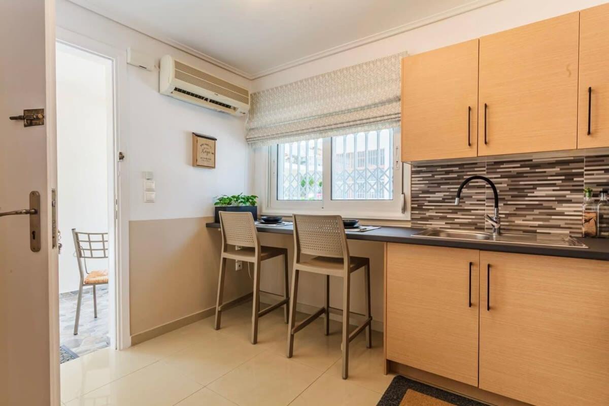 Kalamata Lime Studio - Cozy Gem With Private Parking Kültér fotó