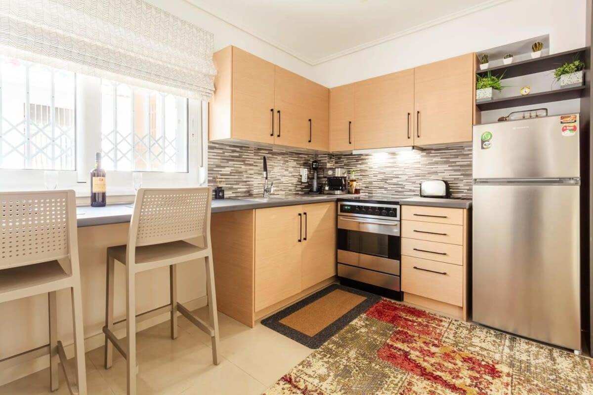 Kalamata Lime Studio - Cozy Gem With Private Parking Kültér fotó
