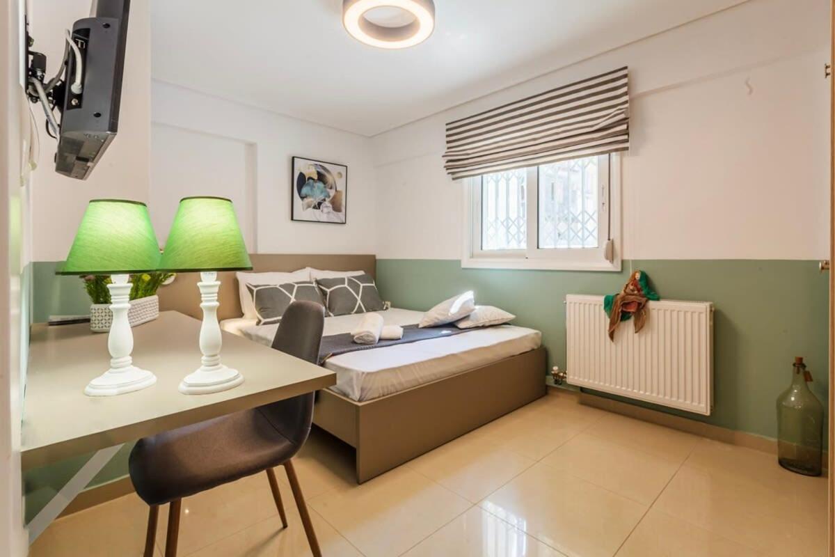 Kalamata Lime Studio - Cozy Gem With Private Parking Kültér fotó